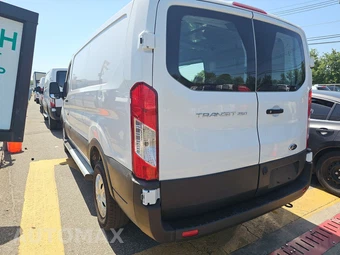 2025 Ford Transit 250 Cargo Van Low Roof 130.0" WB - miniatura 6