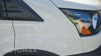 2025 Ford Transit 250 Cargo Van Low Roof 130.0" WB - miniatura 22
