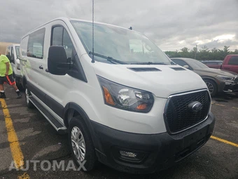 2025 Ford Transit 250 Cargo Van Low Roof 130.0" WB - miniatura 3