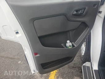 2025 Ford Transit 250 Cargo Van Low Roof 130.0" WB - miniatura 9