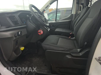 2025 Ford Transit 250 Cargo Van Low Roof 130.0" WB - miniatura 7