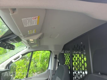 2025 Ford Transit 250 Cargo Van Low Roof 130.0" WB - miniatura 16