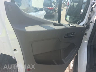 2025 Ford Transit 250 Cargo Van Low Roof 130.0" WB - miniatura 9