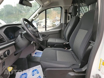 2025 Ford Transit 250 Cargo Van Low Roof 130.0" WB - miniatura 7