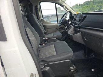2025 Ford Transit 250 Cargo Van Low Roof 130.0" WB - miniatura 8