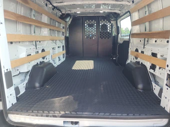 2025 Ford Transit 250 Cargo Van Low Roof 130.0" WB - miniatura 15