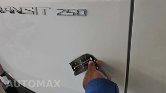 2025 Ford Transit 250 Cargo Van Low Roof 130.0" WB - miniatura 19