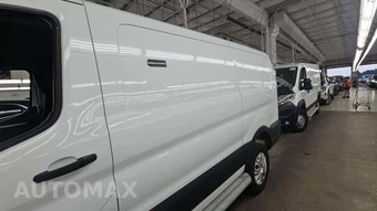 2025 Ford Transit 250 Cargo Van Low Roof 130.0" WB - miniatura 22