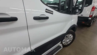 2025 Ford Transit 250 Cargo Van Low Roof 130.0" WB - miniatura 31