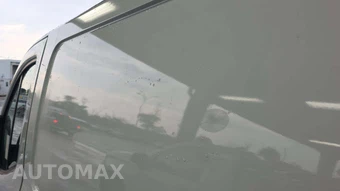 2025 Ford Transit 250 Cargo Van Low Roof 130.0" WB - miniatura 21