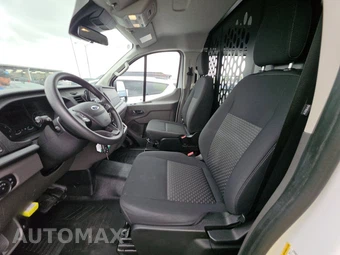 2025 Ford Transit 250 Cargo Van Low Roof 130.0" WB - miniatura 7