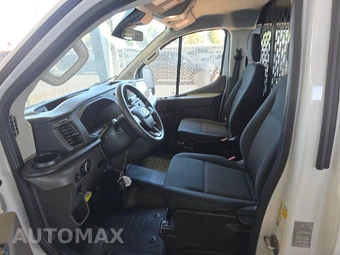 2025 Ford Transit 250 Cargo Van Low Roof 130.0" WB - miniatura 7