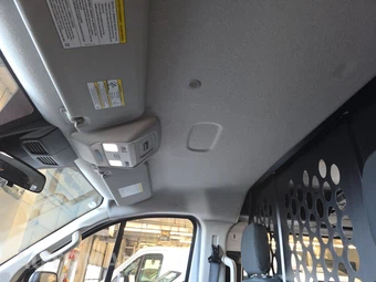2025 Ford Transit 250 Cargo Van Low Roof 130.0" WB - miniatura 17