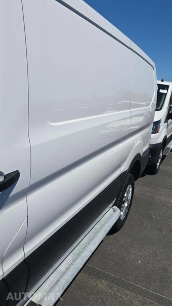 2025 Ford Transit 250 Cargo Van Low Roof 130.0" WB - miniatura 22