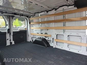 2025 Ford Transit 250 Cargo Van Low Roof 130.0" WB - miniatura 13
