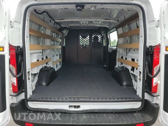 2025 Ford Transit 250 Cargo Van Low Roof 130.0" WB - miniatura 16