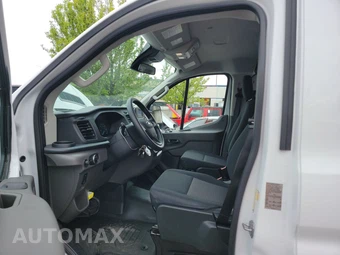2025 Ford Transit 250 Cargo Van Low Roof 130.0" WB - miniatura 7