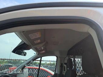 2025 Ford Transit 250 Cargo Van Low Roof 130.0" WB - miniatura 16