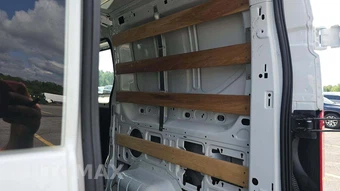 2025 Ford Transit 250 Cargo Van Low Roof 130.0" WB - miniatura 24