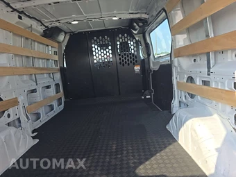 2025 Ford Transit 250 Cargo Van Low Roof 130.0" WB - miniatura 16
