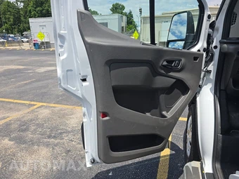 2025 Ford Transit 250 Cargo Van Low Roof 130.0" WB - miniatura 9