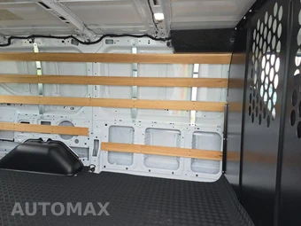 2025 Ford Transit 250 Cargo Van Low Roof 130.0" WB - miniatura 13