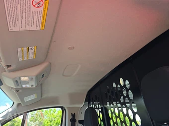 2025 Ford Transit 250 Cargo Van Low Roof 130.0" WB - miniatura 16