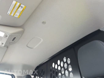 2025 Ford Transit 250 Cargo Van Low Roof 130.0" WB - miniatura 17