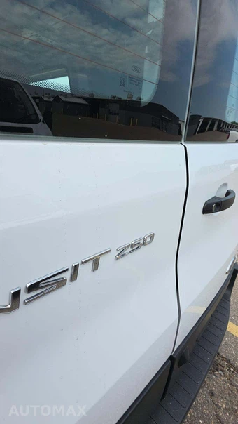 2025 Ford Transit 250 Cargo Van Low Roof 130.0" WB - miniatura 23