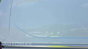 2025 Ford Transit 250 Cargo Van Low Roof 130.0" WB - miniatura 24