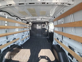 2025 Ford Transit 250 Cargo Van Low Roof 130.0" WB - miniatura 15