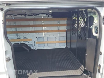 2025 Ford Transit 250 Cargo Van Low Roof 130.0" WB - miniatura 13
