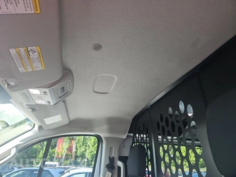 2025 Ford Transit 250 Cargo Van Low Roof 130.0" WB - miniatura 16