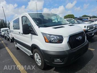 2025 Ford Transit 250 Cargo Van Low Roof 130.0" WB - miniatura 3