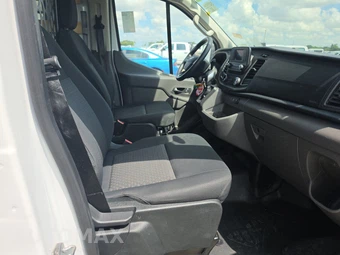 2025 Ford Transit 250 Cargo Van Low Roof 130.0" WB - miniatura 8