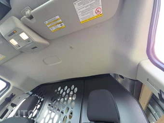 2025 Ford Transit 250 Cargo Van Low Roof 130.0" WB - miniatura 11