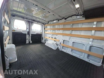 2025 Ford Transit 250 Cargo Van Low Roof 130.0" WB - miniatura 15