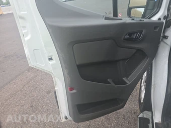 2025 Ford Transit 250 Cargo Van Low Roof 148.0" WB - miniatura 9