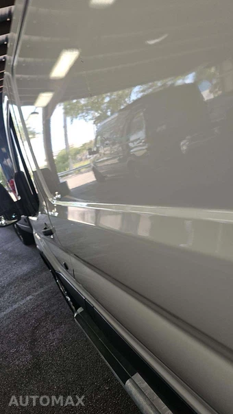 2025 Ford Transit 250 Cargo Van Low Roof 148.0" WB - miniatura 19