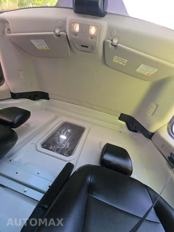 2025 Ford Transit 250 Cargo Van Medium Roof 148.0" WB - miniatura 11