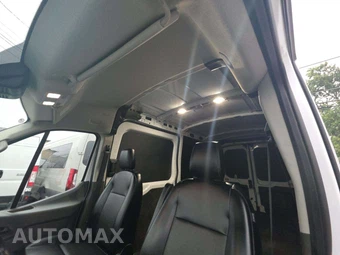 2025 Ford Transit 250 Cargo Van Medium Roof 148.0" WB - miniatura 11