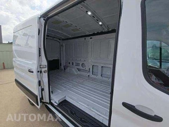 2025 Ford Transit 250 Cargo Van Medium Roof 148.0" WB - miniatura 15