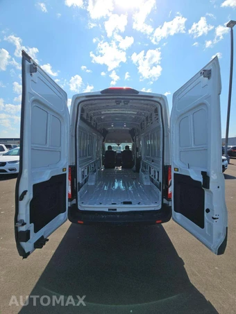 2025 Ford Transit 350 Cargo Van High Roof 148.0" WB - miniatura 11