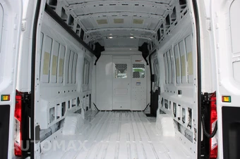 2025 Ford Transit 350 Cargo Van High Roof 148.0" WB - miniatura 24
