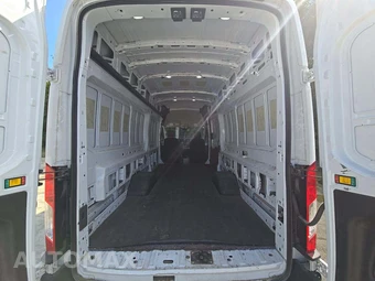 2025 Ford Transit 350 HD Cargo Van 9950 GVWR DRW High Roof 148.0" WB - miniatura 10