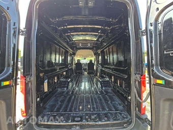 2025 Ford Transit 350 HD Cargo Van 9950 GVWR DRW High Roof 148.0" WB - miniatura 10