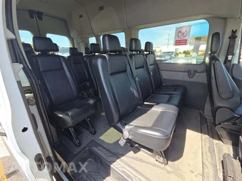 2025 Ford Transit Passenger Van XL High Roof - miniatura 17