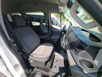2025 Ford Transit Passenger Van XL Medium Roof 148.0" WB - miniatura 17