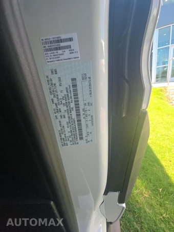 2025 Ford Transit Passenger Van XL Medium Roof 148.0" WB - miniatura 5