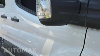 2025 Ford Transit Passenger Van XL Medium Roof 148.0" WB - miniatura 19